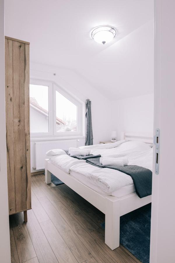Tulip Guest House I. Palić Buitenkant foto